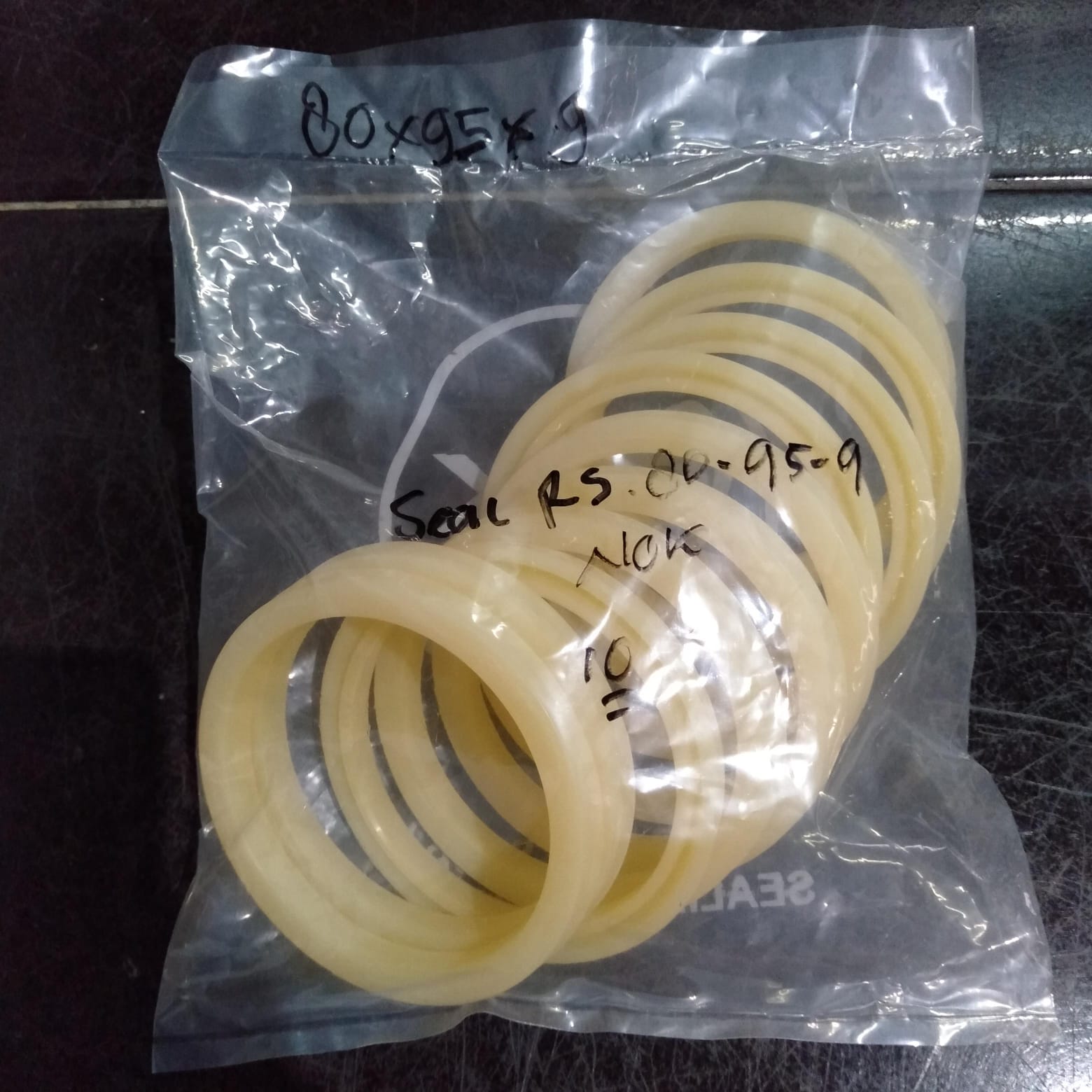 SEAL RS 80X95X9 NOK SEAL RS 80X95X9 NOK