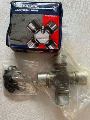 CROSS JOINT Dizeru Cabang empat GUH73 Hino Jumbo EM100