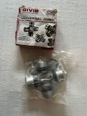 CROSS JOINT GIVIB Cabang empat GUH63 Hino Dutro HT125 HT130