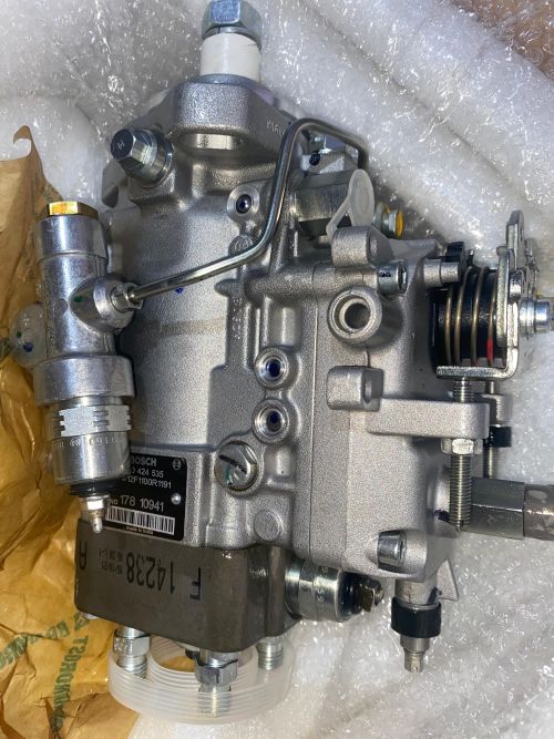 FUEL INJECTION PUMP BOSCH AGCO MASSEY FERGUSON PN V836788582