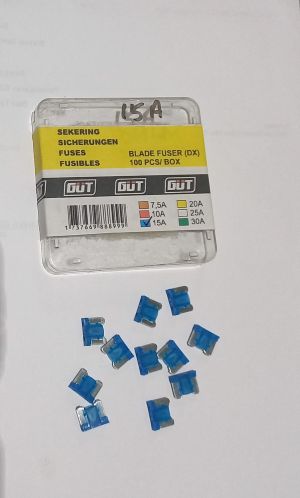 101420 Sekring DX 15 Ampere GUT