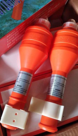 Lampu Pelampung LAMPU SELF IGNITING LIFEBUOY Light Dry Battery light GL-10 (96) HYPRO