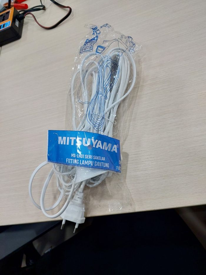 Fitting Lampu Gantung E27 MITSUYAMA MSLH01 Saklar On Off Kabel 10 meter