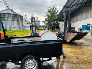 TOKO SSTINDO PENJUALAN DOOR TO DOOR SERVICE OLI PERTAMINA RORED KE PABRIK JAGUNG GORONTALO 3