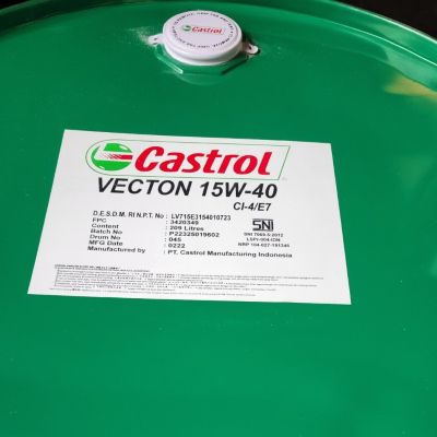 OLI MESIN DIESEL CASTROL VECTON 15W-40 SAE CI-4-E7 (209L